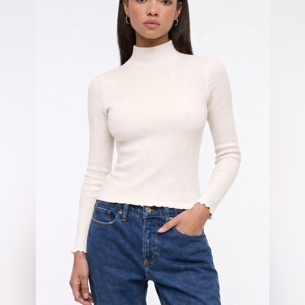 Abercrombie & Fitch Cream Ribbed Long Sleeve Turtleneck